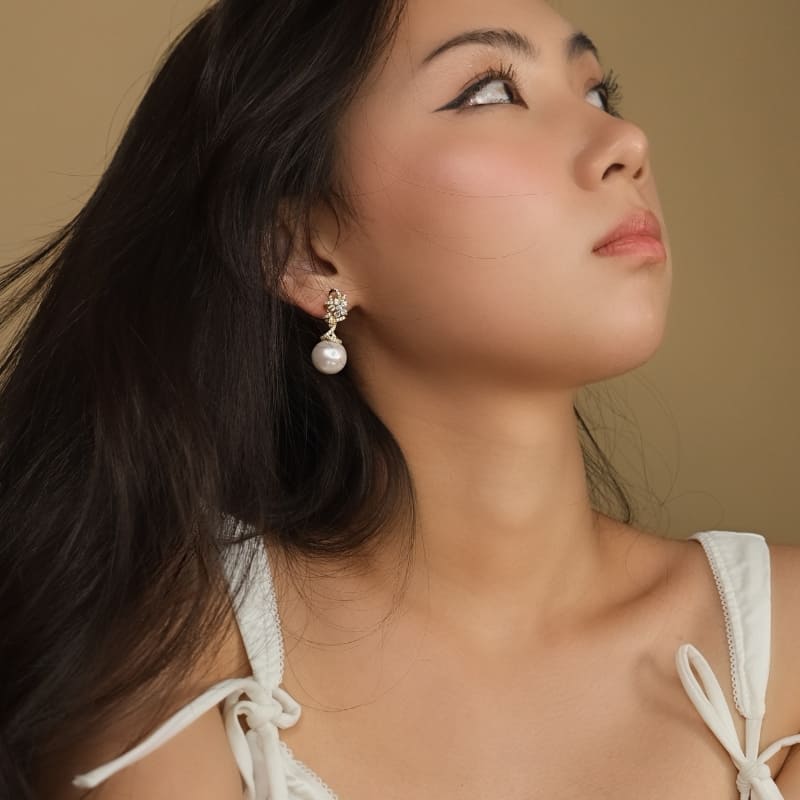 101-omi-suvdan-eemeg-model Далайн Эрдэнэ - Байгалийн Сувдан Ээмэг - Image 4