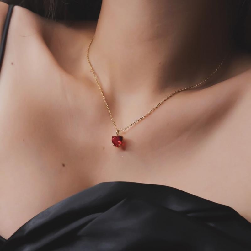 red-ruby-necklace Зүрхэн Зүүлт, 18K Алтан Бүрмэл (Heart Shaped Ruby Necklace) - Image 2