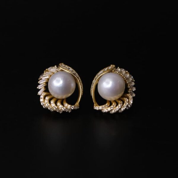 шаргал шигтэгдэг ээмэг