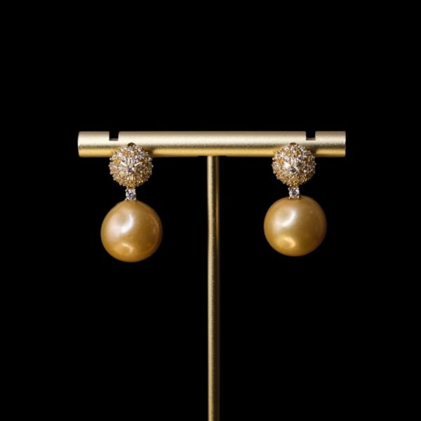 Далайн шар өнгийн сувдан ээмэг