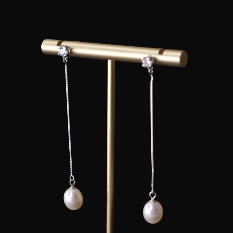 long-whire-earring зуйван цагаан том сувдтай унждаг ээмэг