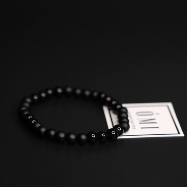 Оникс Чулуун Бугуйвч - 4ММ