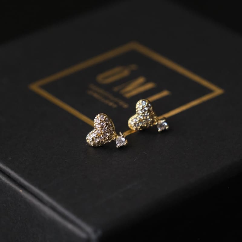 heart-small-earring Heart Stud Earrings - Зүрхэн Шаргал Ээмэг (Шигтэгдэг) - Image 1