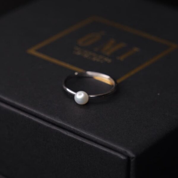 нэг сувдтай сувдан бөгж